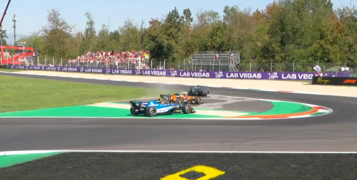 kimi antonelli lando norris i karlos sayns srezayut povorot