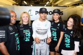Race winner and World Champion Lewis Hamilton (GBR) Mercedes AMG F1 celebrates with Step Mother Linda Hamilton (GBR), girlfriend Nicole Scherzinger (USA) and Father Anthony Hamilton (GBR).