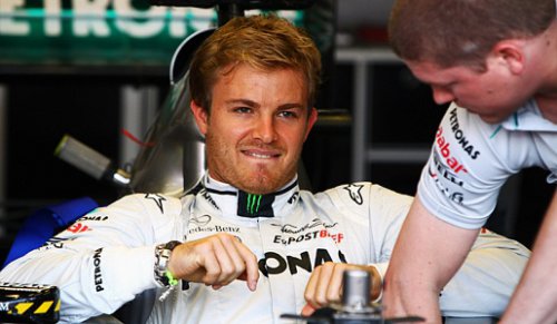 niko-rosberg-dovolen-progressom-mercedes