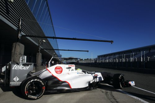 komanda-sauber-i-kompaniya-certina-prodlili-kontrakt