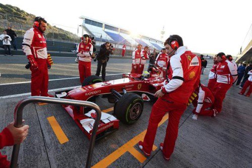 felipe-massa-lidiruet-v-tretiy-den-testov