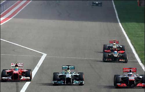 rosberg-nuzhno-razobratsya-s-shinami