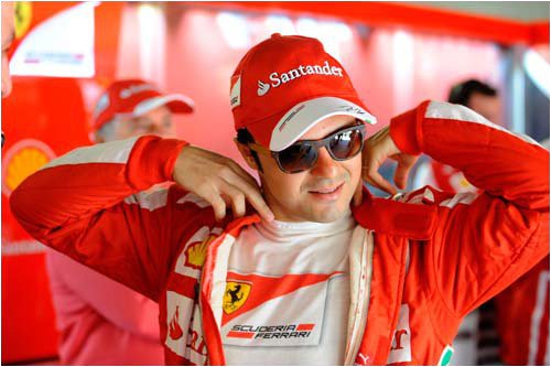 felipe-massa-gotovitsya-k-gonke-v-silverstoune
