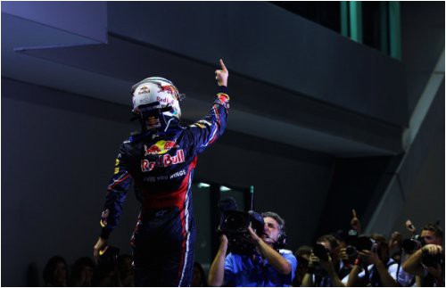 kvalifikatsiya-gran-pri-singapura-fettel-rosberg-grozhan