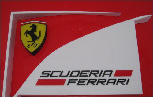 25-go-yanvarya-komanda-ferrari-provedet-prezentatsiyu-svoego-novogo-bolida