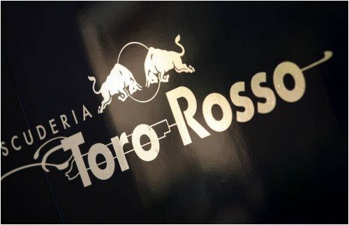 27-go-yanvarya-toro-rosso-pokazhet-svoy-novyy-bolid