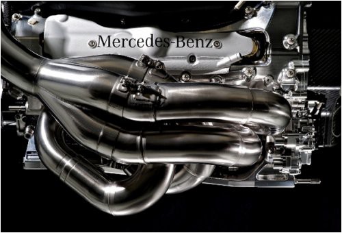 moshchnost-motora-mercedes-prevyshaet-580-l-s