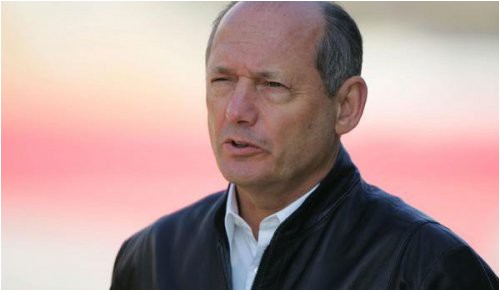 ron-dennis-prizval-predstaviteley-smi-i-fanatov-otkazatsya-ot-kritiki-v-adres-formuly-1