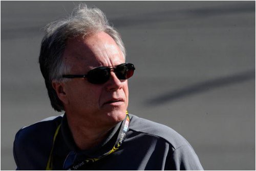 haas-ishchet-amerikanskogo-pilota