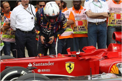 fettel-hochet-pereyti-v-ferrari