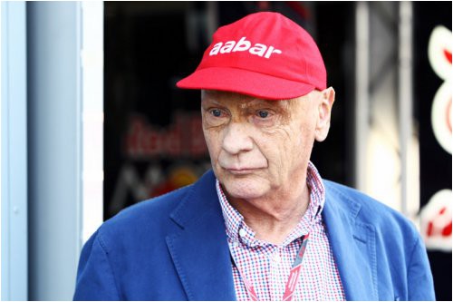 lauda-po-hodu-gonki-gonshchikov-formuly-1-ne-nuzhno-nakazyvat