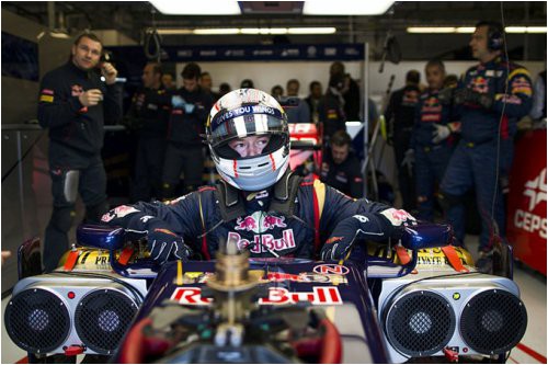 kvyat-v-vengrii-na-tribunah-budet-mnogo-rossiyskih-flagov