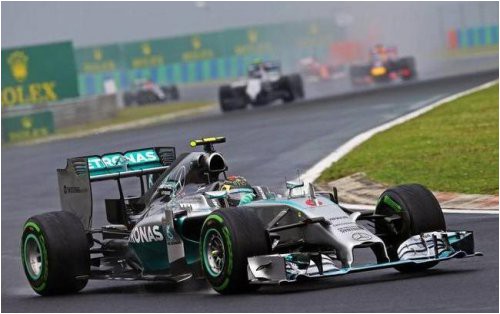 rosberg-avtomobil-bezopasnosti-isportil-mne-gonku