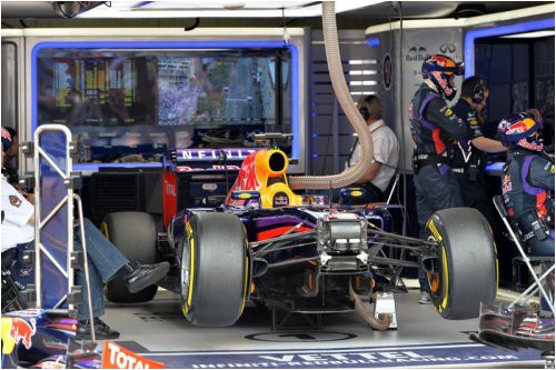 na-bolide-fettelya-zamenili-motor
