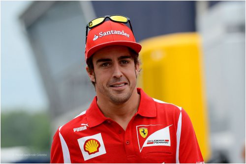 alonso-perehodit-v-lotus