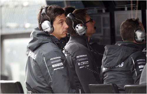 volff-v-gonke-rosberg-i-hemilton-budut-imet-ravnye-shansy