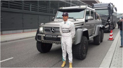 hemilton-ya-nikogda-ne-mechtal-vystupat-v-sostave-ferrari