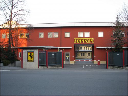 rukovoditeli-ferrari-otkazyvayutsya-ot-optimisticheskih-zayavleniy