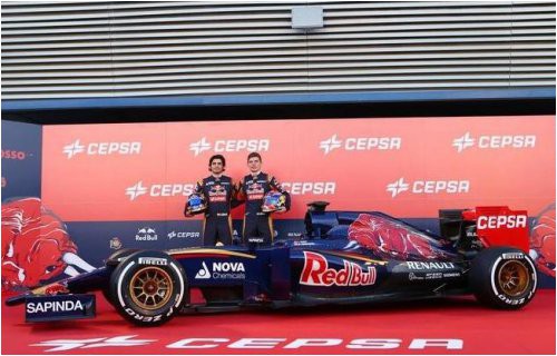 v-herese-toro-rosso-predstavila-svoy-novyy-bolid