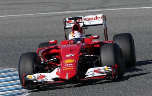 fettel-dovolen-bolidom-ferrari