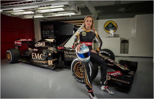 karmen-horda-podpisala-dogovor-s-komandoy-lotus