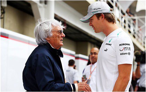 rosberg-zabral-u-ekklstouna-svoy-kubok-za-pouly