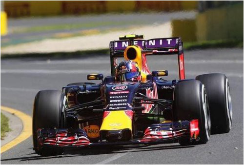 horner-kvyat-proehal-neplohoy-krug