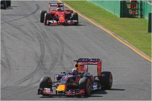 horner-v-avstralii-motor-renault-byl-neupravlyaemyy