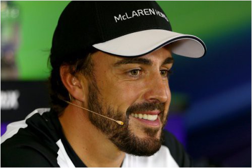 alonso-ya-nadeyus-chto-mclaren-budet-pribavlyat-s-kazhdym-vyezdom-na-avtodrom