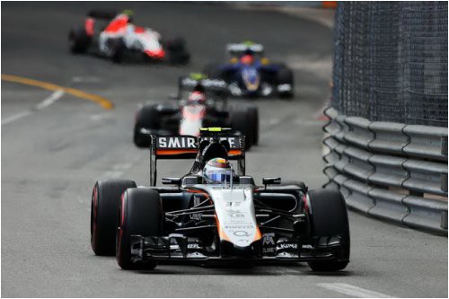 fia-ne-mozhet-zapretit-reklamu-alkogolnyh-napitkov-vo-vremya-etapov-formuly-1