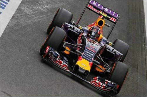 daniil-kvyat-nadeetsya-chto-on-smozhet-poborotsya-s-raykkonenom-i-fettelem