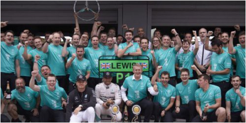 v-sleduyushchem-godu-mercedes-poluchit-dopolnitelnye-40-millionov