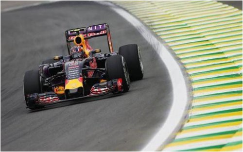 kvyat-somnevaetsya-v-tom-chto-v-brazilii-on-poluchit-obnovlennyy-motor