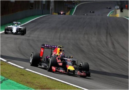 kvyat-ya-ne-mog-nayti-vozmozhnost-dlya-ataki-hyulkenberga