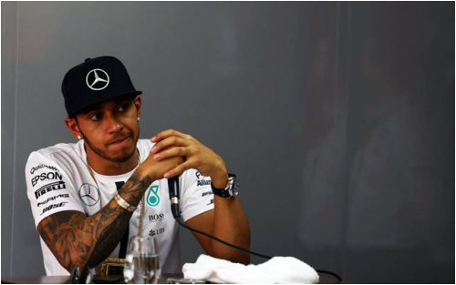 hemilton:-dlya-menya-shkolnoe-vremya-bilo-ne-ochen-veselim