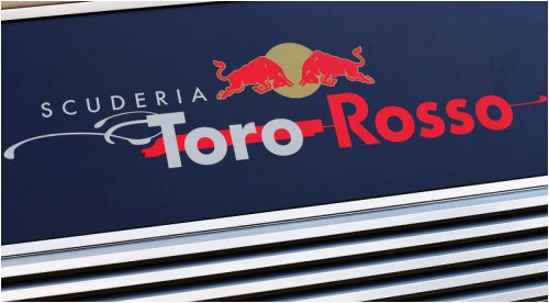 toro-rosso-podpisala-kontrakt-s-casio