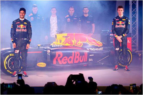 red-bull-prezentovala-svoyu-novuyu-raskrasku