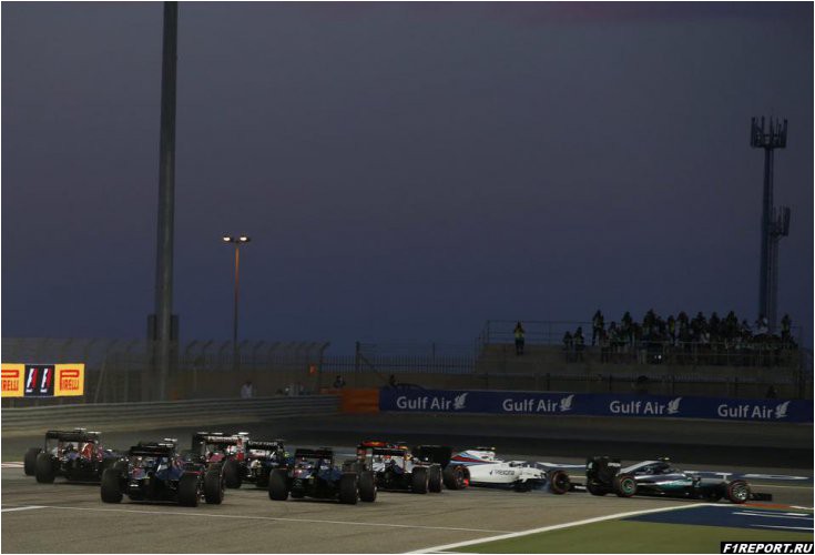 bottas-prokommentiroval-kontakt-s-hemiltonom