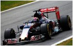  shassi toro rosso priznali samym effektivnym i krasivym bolidom 2015-go goda