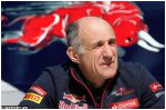  tost ya rad chto sayns ostanetsya v toro rosso