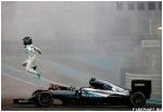 zurer rosberg smog prygnut vyshe svoey golovy