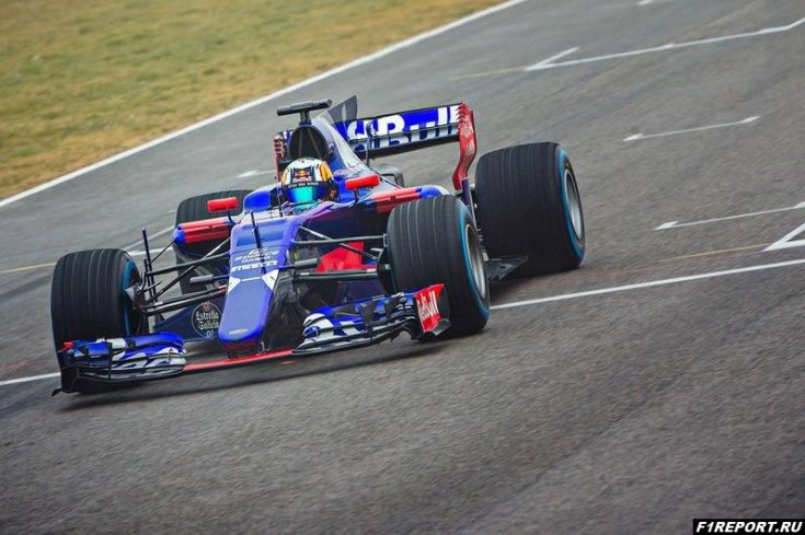 ki:-mi-ne-kopirovali-dizayn-mercedes