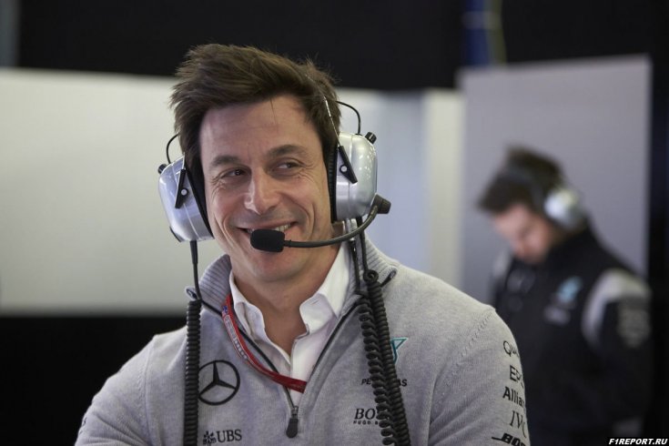 Вольфф:  Мы всегда говорили о том, что Mercedes не собирается покидать Формулу 1