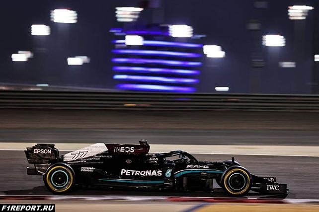 Болид Mercedes стал первым, который прошел тщательную проверку FIA
