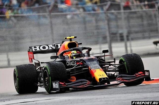 Фото: Перес: В гонке может произойти все что угодно