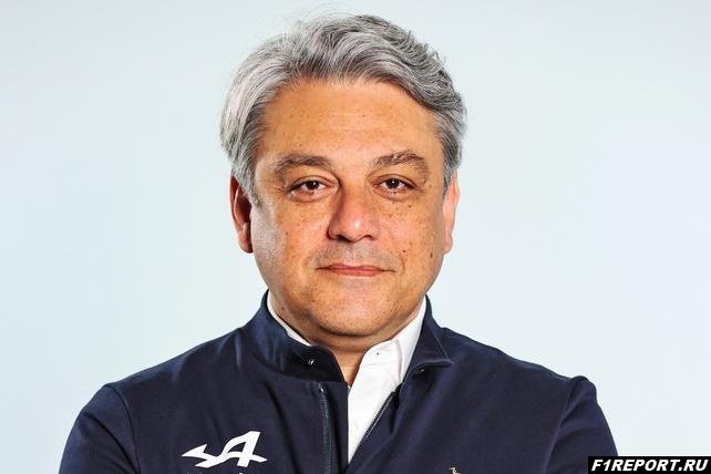 Президент Renault надеется, что Alpine останется впереди Alpha Tauri