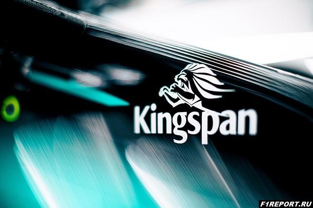 Команду Mercedes призывают разорвать контракт с Kingspan