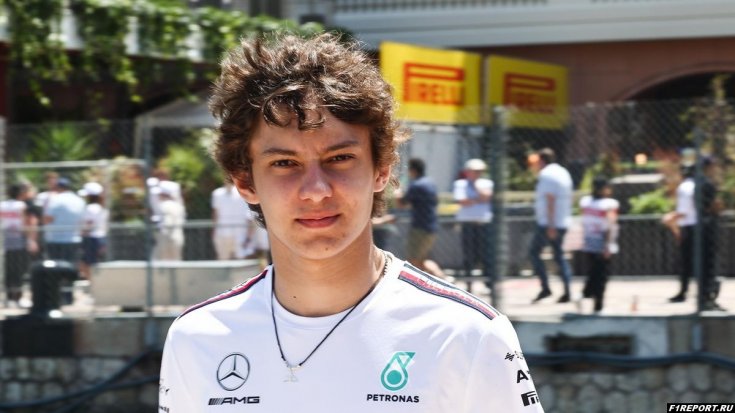 Первые выступления Антонелли в Формуле 2 могут повлиять на его будущее в Mercedes