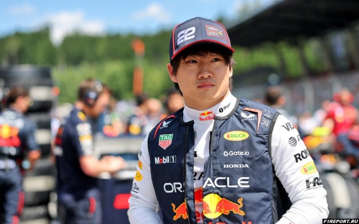 Фото: Юки Цунода: Во время подготовки к этапу я знакомлюсь с настройками Ферстаппена