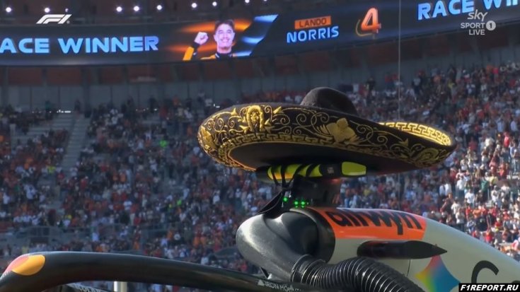 Фото: Норрис: Нужно продолжать работать